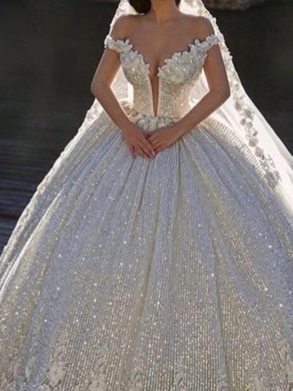Sparkling Off-Shoulder Ball Gown Wedding Dress/White and veil and crown
